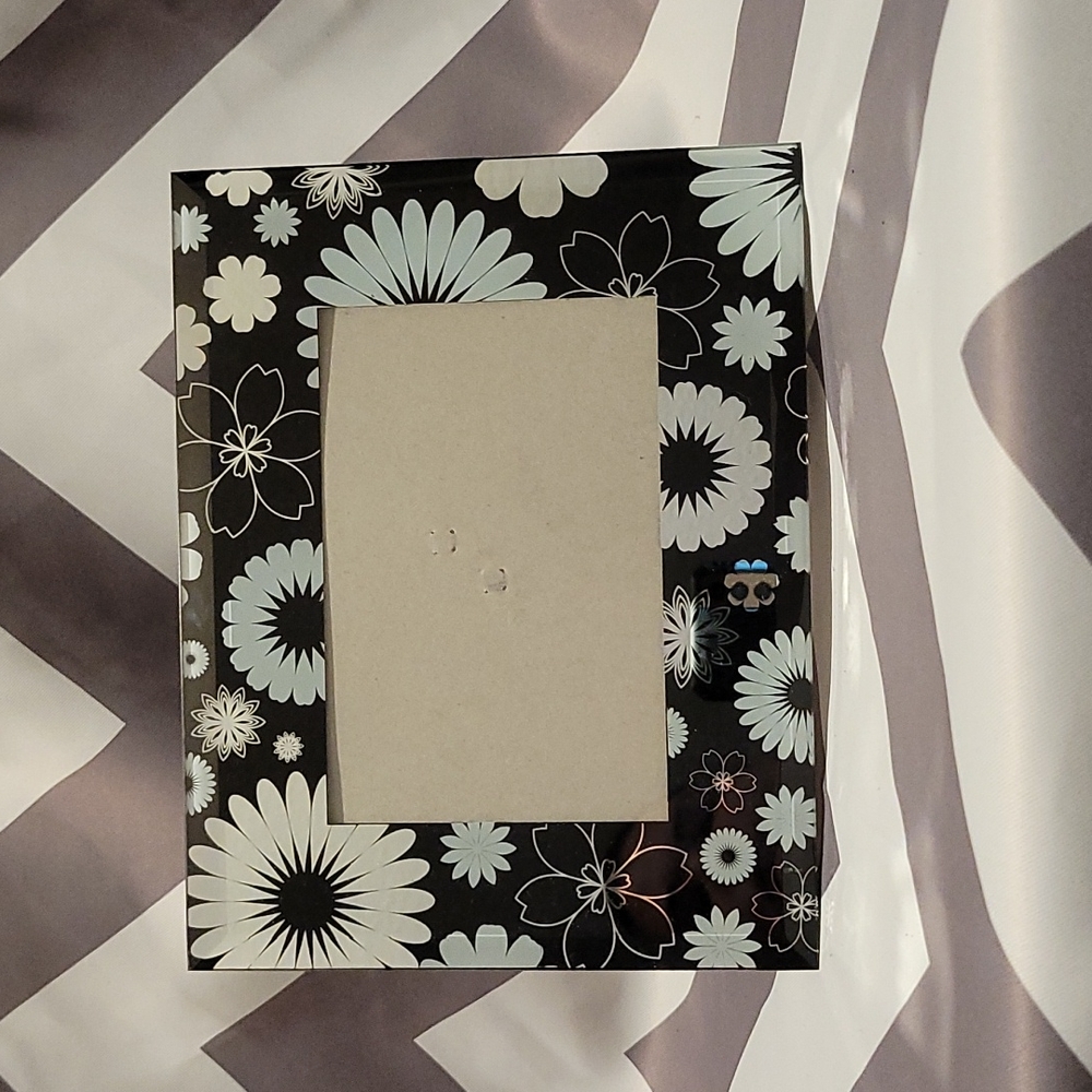 Picture frame